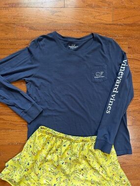 Vineyard Vines Long-Sleeve Pocket Tee